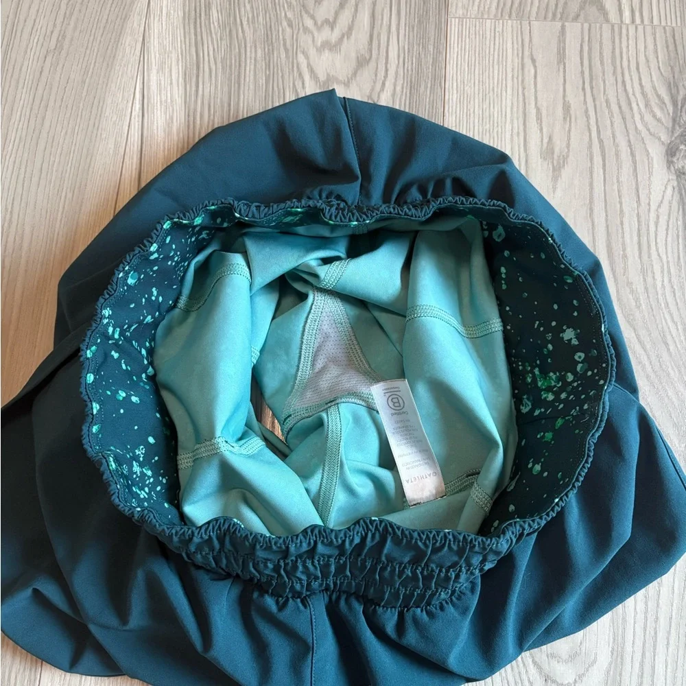 Athleta 2 in 1 Turquoise Speckled Shorts Size XS